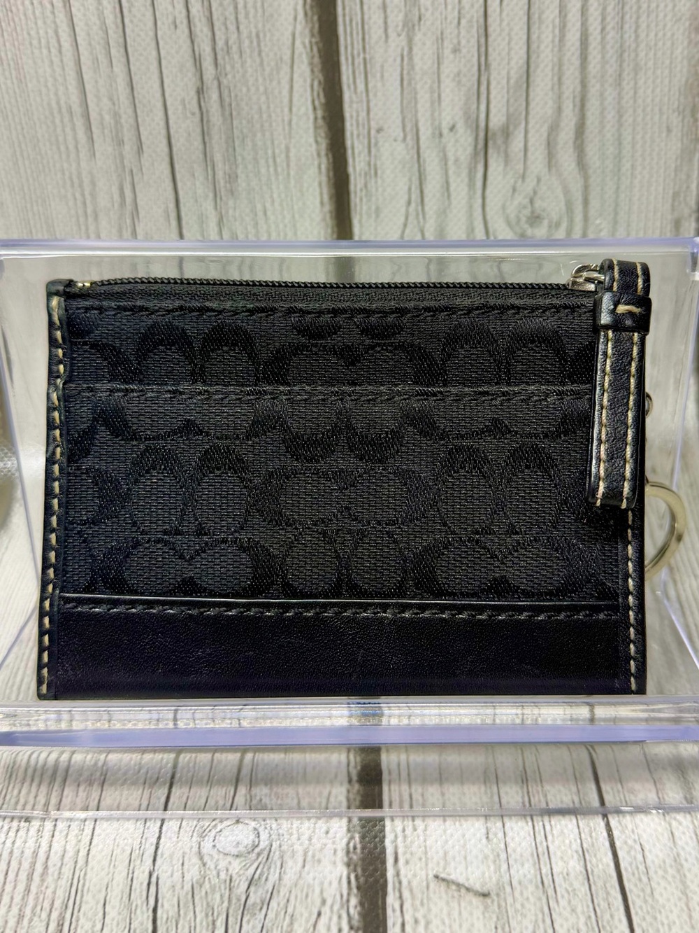 PRE LOVED Coach Wallet Coin Purse with Key Ring